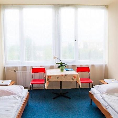 Dom Turystyczny Indigo Hostel Krasków Exterior foto